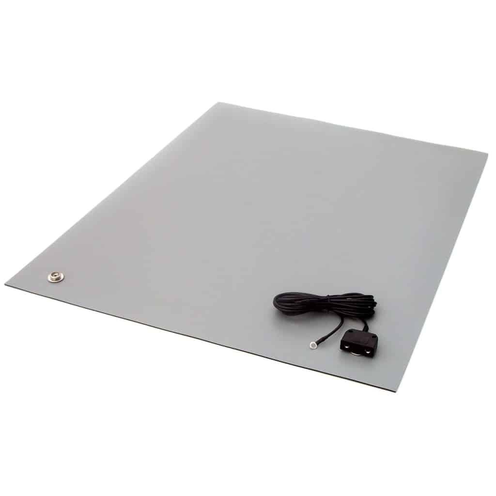 MT4500 Series: Two-Layer ESD Rubber Pre-Cut Table Mats - Image 3